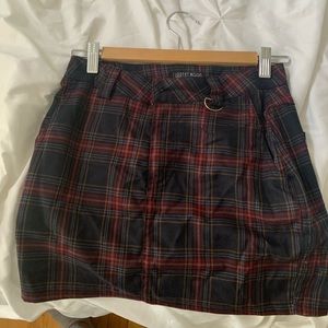 Dolls kill plaid mini skirt
